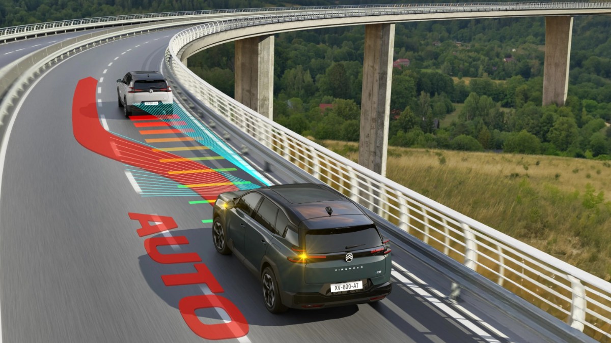 Technologie im Citroën C5 Aircross – digitale Instrumente und Fahrerassistenzsysteme