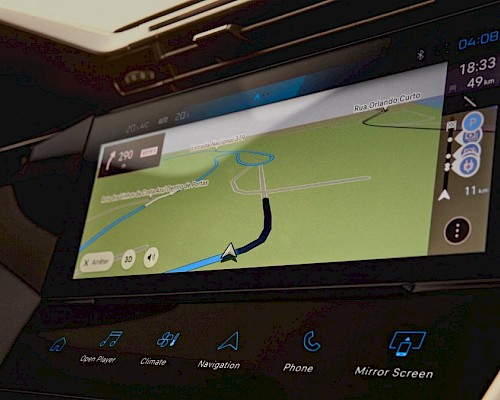 PEUGEOT 408 Vernetzte Navigation, Sprachbefehle, ChatGPT und Fernsteuerungsfunktionen für ein nahtloses Fahrerlebnis.