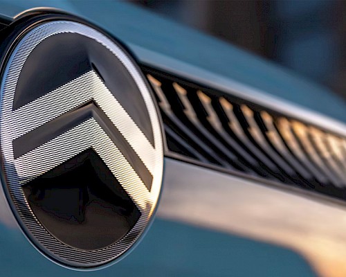 Citroen C3 Seitenansicht – modernes Profil mit kontrastreichem Design